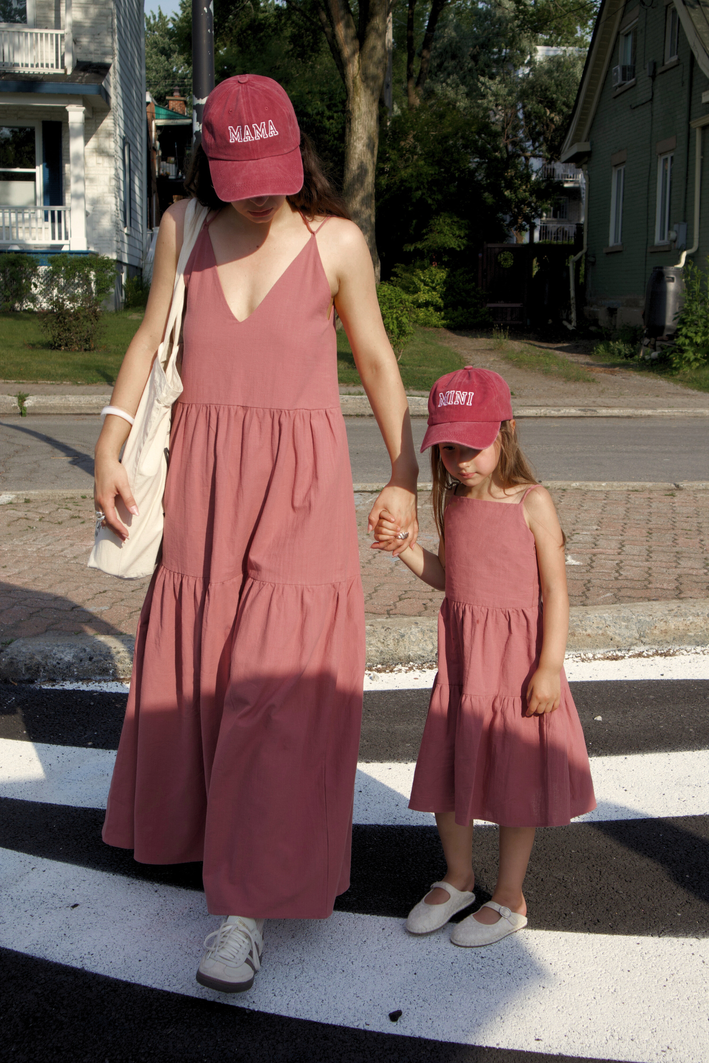 La robe maxi en coton pour filles